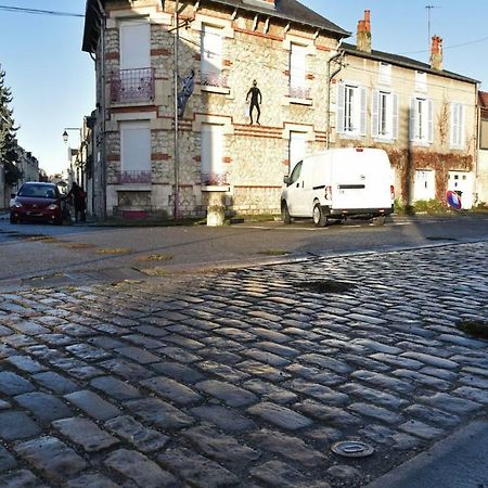 Villa Le 11 Bis Bourges Exterior foto